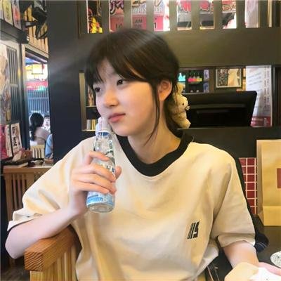 魔鬼女房东